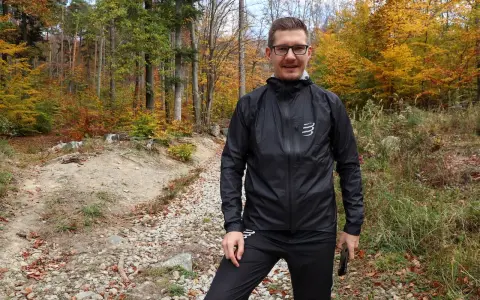 Jak się ubierać do biegania, aby uniknąć dyskomfortu i przegrzania
