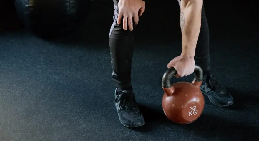 Ile razy w tygodniu trenować CrossFit, aby uniknąć kontuzji?