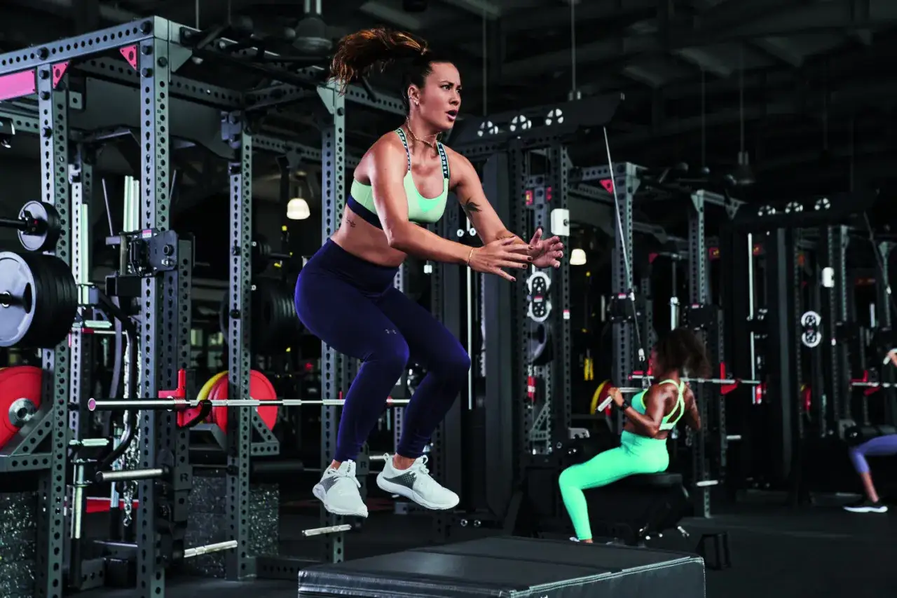 Zdjęcie Czym jest CrossFit? Odkryj sekrety skutecznego treningu i jego zalety