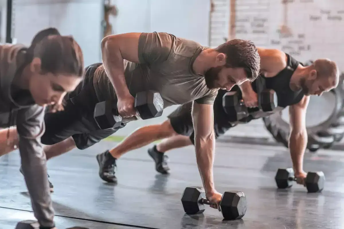 Zdjęcie CrossFit co to takiego? Poznaj sekrety tego intensywnego treningu